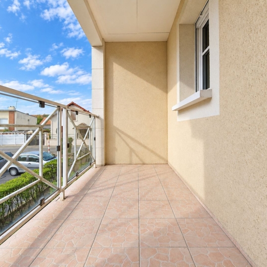  Annonces SARTROUVILLE : Appartement | CARRIERES-SOUS-POISSY (78955) | 31 m2 | 750 &euro; 