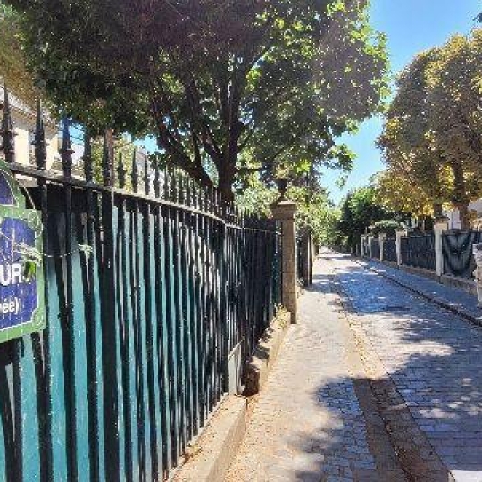  Annonces SARTROUVILLE : Appartement | PARIS (75017) | 17 m2 | 150 000 &euro; 