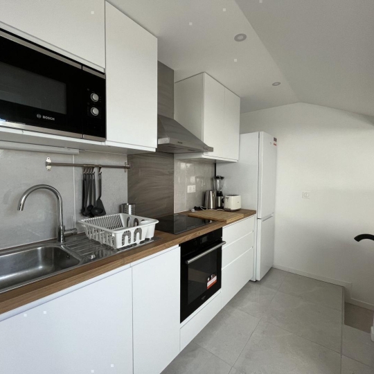  Annonces SARTROUVILLE : Maison / Villa | COLOMBES (92700) | 15 m2 | 700 &euro; 