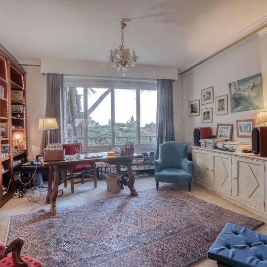  Annonces SARTROUVILLE : Appartement | VILLE-D'AVRAY (92410) | 188 m2 | 5 060 &euro; 