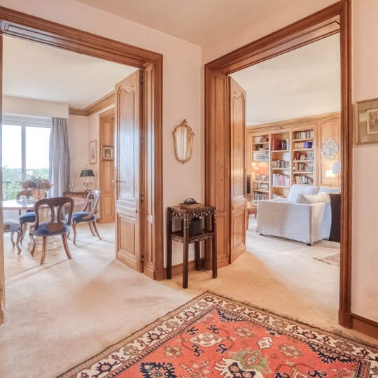  Annonces SARTROUVILLE : Appartement | VILLE-D'AVRAY (92410) | 188 m2 | 5 060 &euro; 