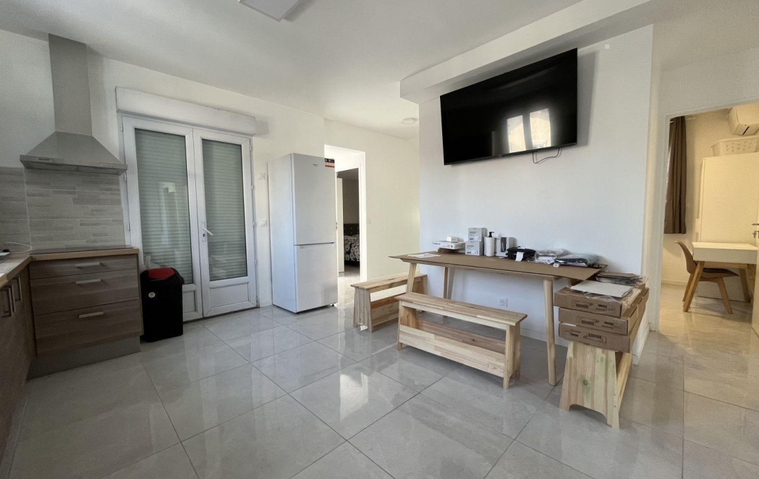 Annonces SARTROUVILLE : Maison / Villa | COLOMBES (92700) | 15 m2 | 700 &euro; 