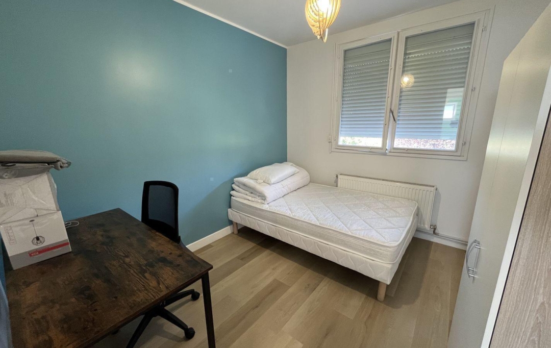 Annonces SARTROUVILLE : Appartement | CERGY (95000) | 10 m2 | 500 &euro; 