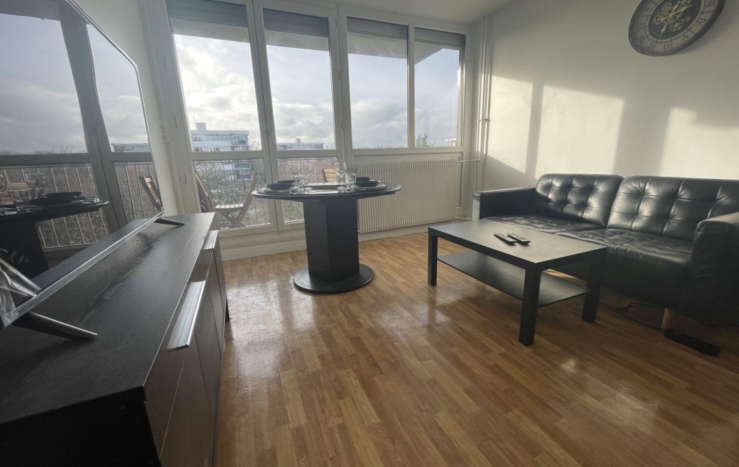 Annonces SARTROUVILLE : Appartement | CERGY (95000) | 12 m2 | 550 &euro; 