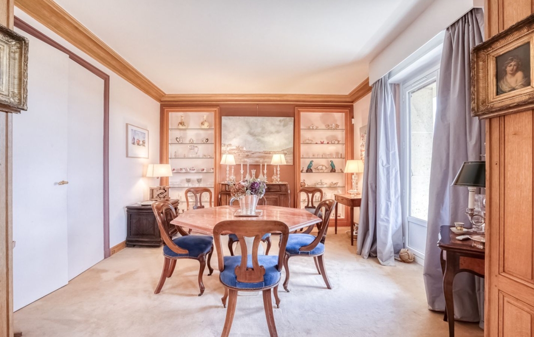 Annonces SARTROUVILLE : Appartement | VILLE-D'AVRAY (92410) | 188 m2 | 5 060 &euro; 