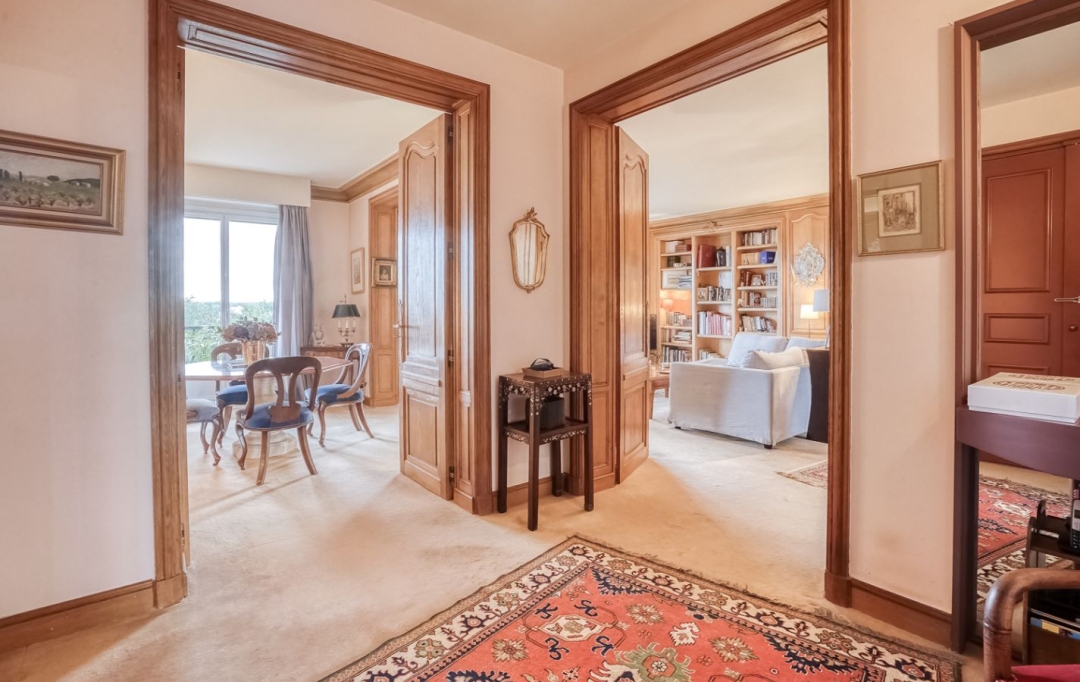 Annonces SARTROUVILLE : Appartement | VILLE-D'AVRAY (92410) | 188 m2 | 5 060 &euro; 