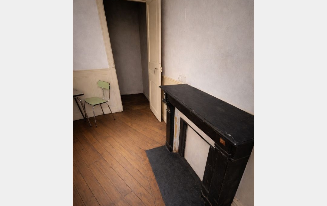 Annonces SARTROUVILLE : Appartement | PARIS (75015) | 21 m2 | 200 000 &euro; 