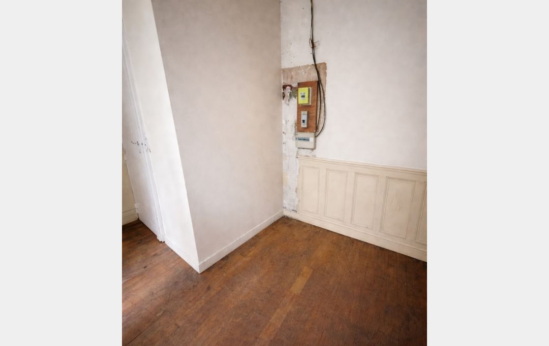 Annonces SARTROUVILLE : Appartement | PARIS (75015) | 21 m2 | 200 000 &euro; 