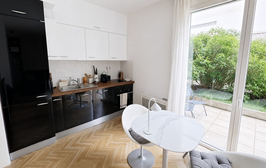 Annonces SARTROUVILLE : Appartement | PARIS (75015) | 31 m2 | 350 000 &euro; 