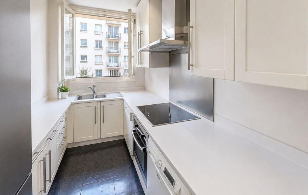 Annonces SARTROUVILLE : Appartement | PARIS (75016) | 100 m2 | 998 000 &euro; 