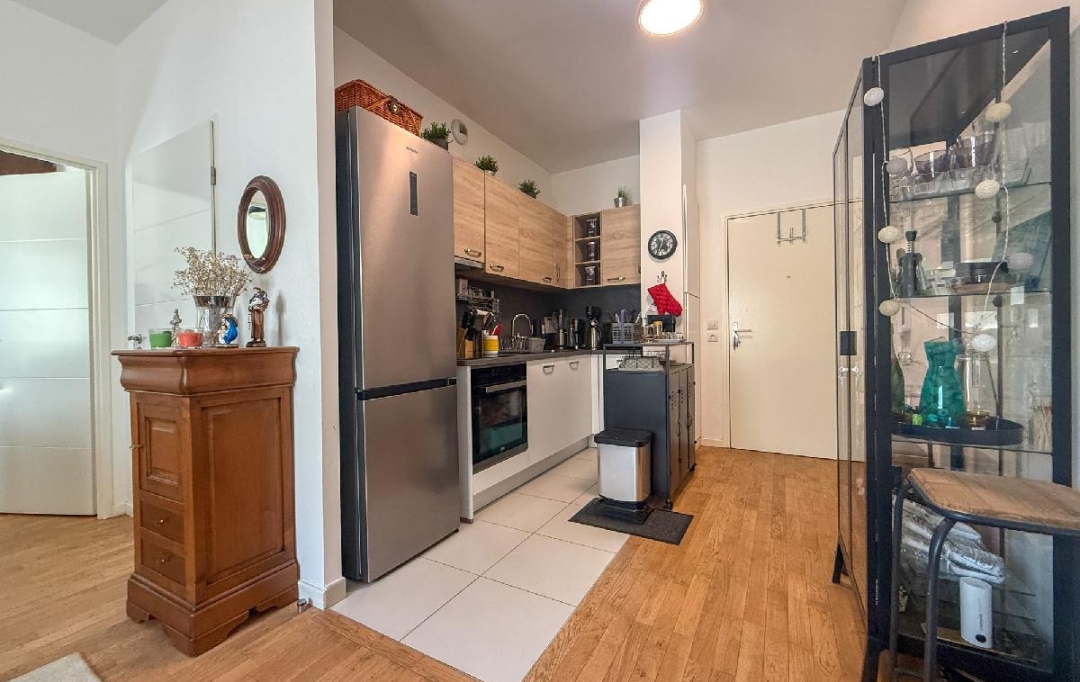 Annonces SARTROUVILLE : Appartement | RUEIL-MALMAISON (92500) | 38 m2 | 239 000 &euro; 