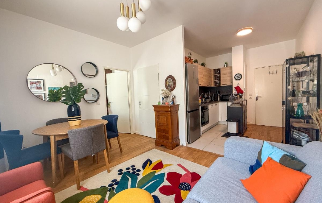 Annonces SARTROUVILLE : Appartement | RUEIL-MALMAISON (92500) | 38 m2 | 239 000 &euro; 