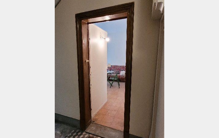 Annonces SARTROUVILLE : Appartement | PARIS (75017) | 17 m2 | 150 000 &euro; 