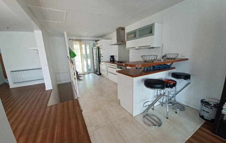 Annonces SARTROUVILLE : Maison / Villa | CARRIERES-SOUS-POISSY (78955) | 252 m2 | 787 500 &euro; 